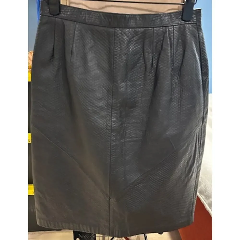 WILSONS Black Genuine Leather Luxe Snake Reptile Textured Skirt Vintage MEDIUM